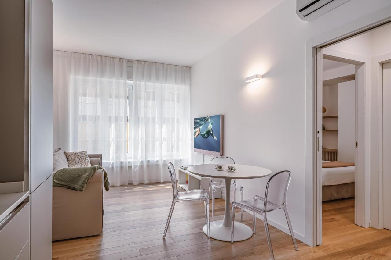 Milano Apartments S Agostino - Porta Genova Milão Exterior foto
