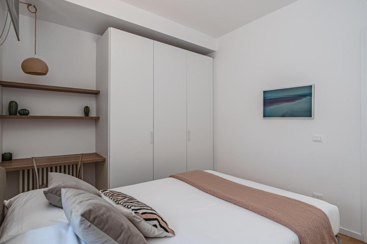 Milano Apartments S Agostino - Porta Genova Milão Exterior foto