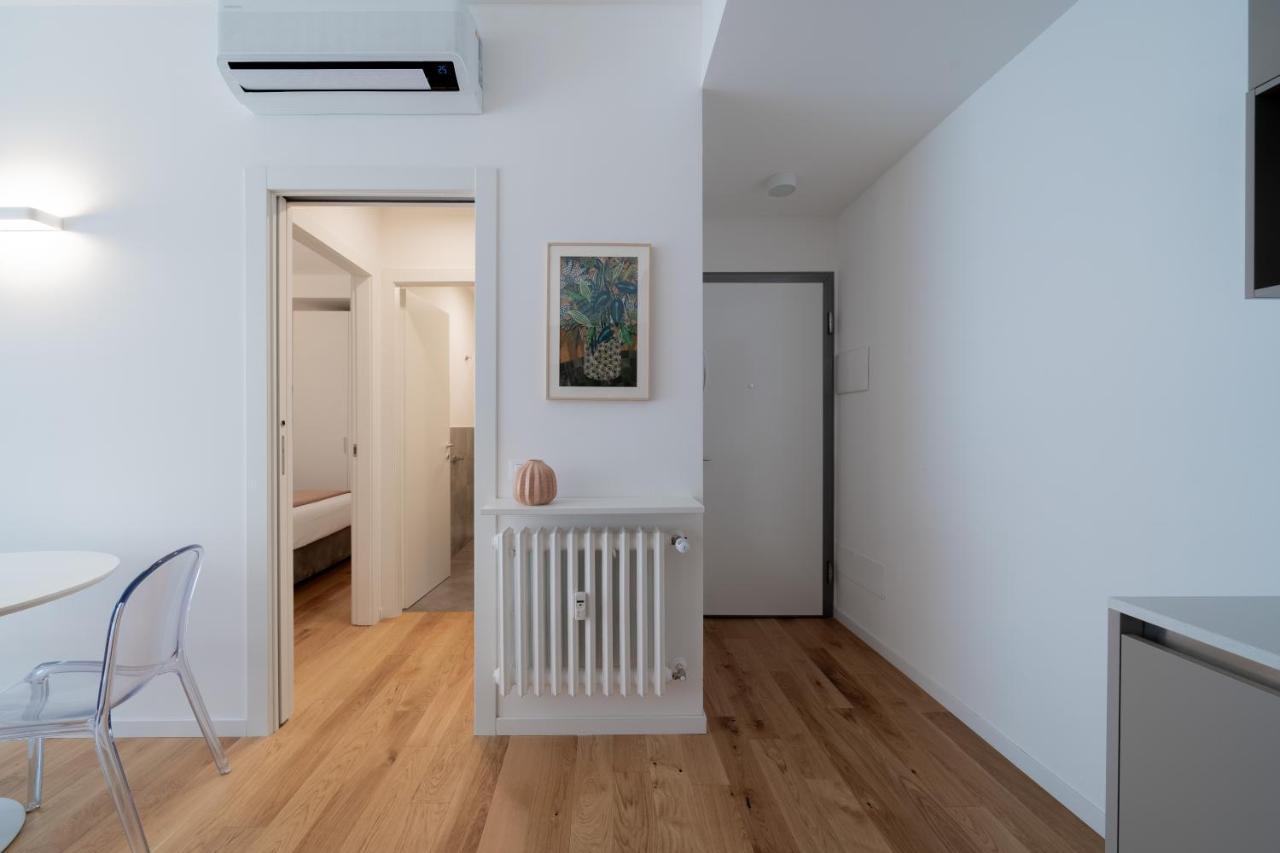 Milano Apartments S Agostino - Porta Genova Milão Exterior foto