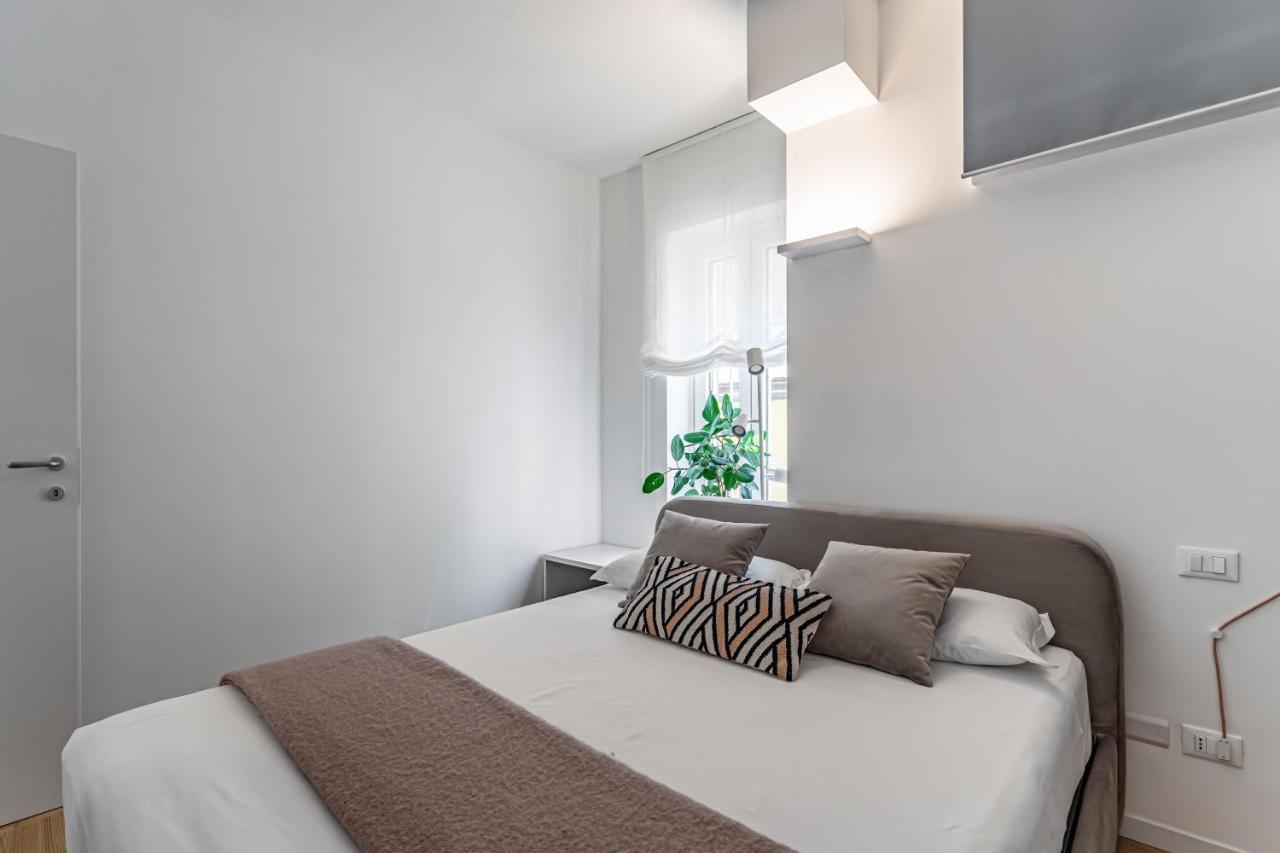 Milano Apartments S Agostino - Porta Genova Milão Exterior foto